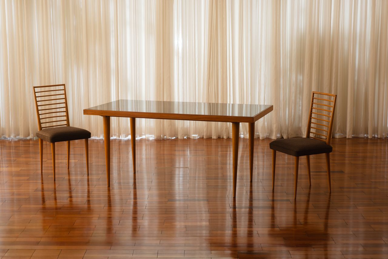 Mesa de jantar, Autor desconhecido