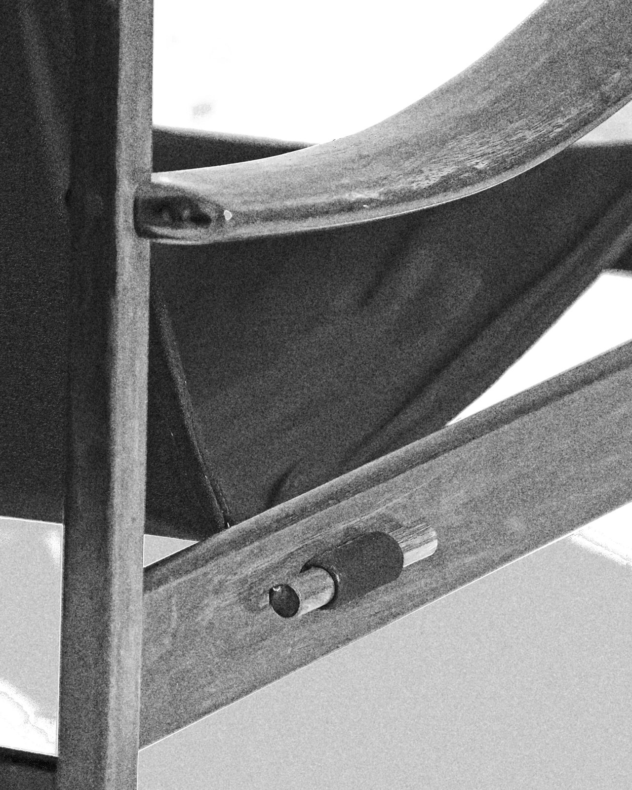 Par de poltronas 720, Jorge Zalszupin